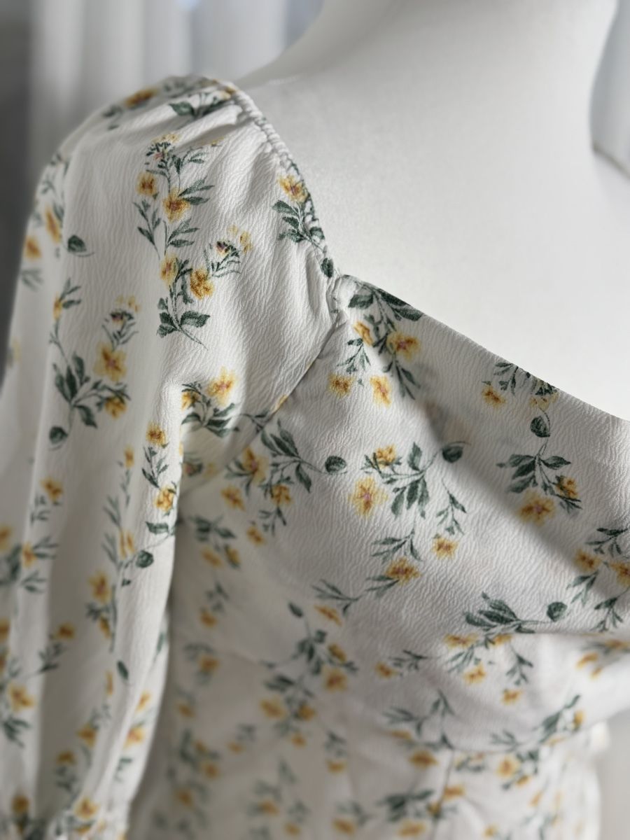 Boohoo Vestiti: Blumenmuster Kleid Gr. 42 – Usato da Wetzikon ZH venduto da el-lustigo2 1