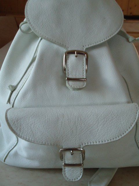 Zaini: Kleiner Lederrucksack weiss – Nuovo (secondo la descrizione) da Stein AR venduto da dylesi 7