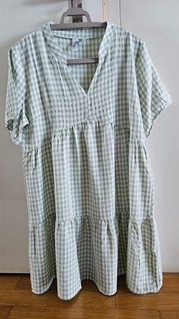 Gingham dress light green checkered size M