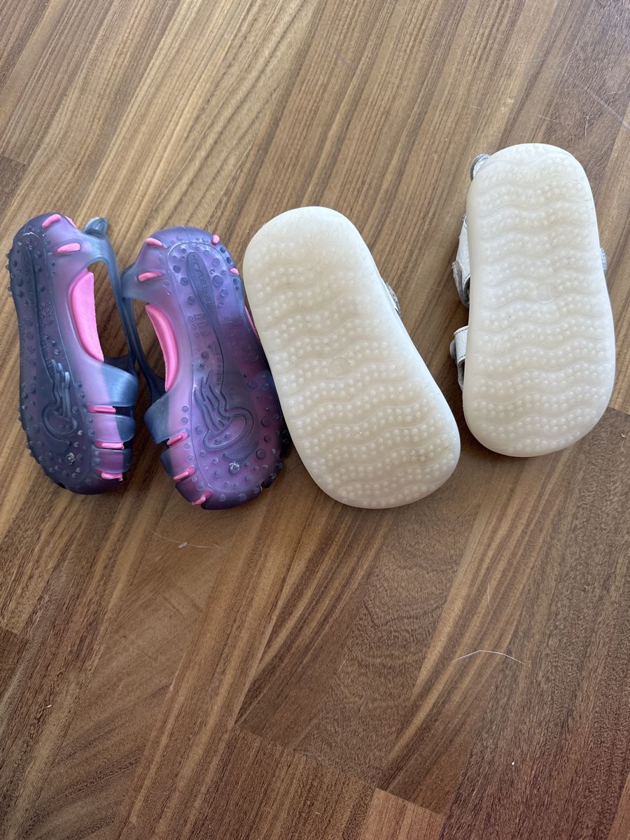 Scarpe per ragazze: Lot sandales 23 – Usato da Veyras venduto da lolotte6971 1
