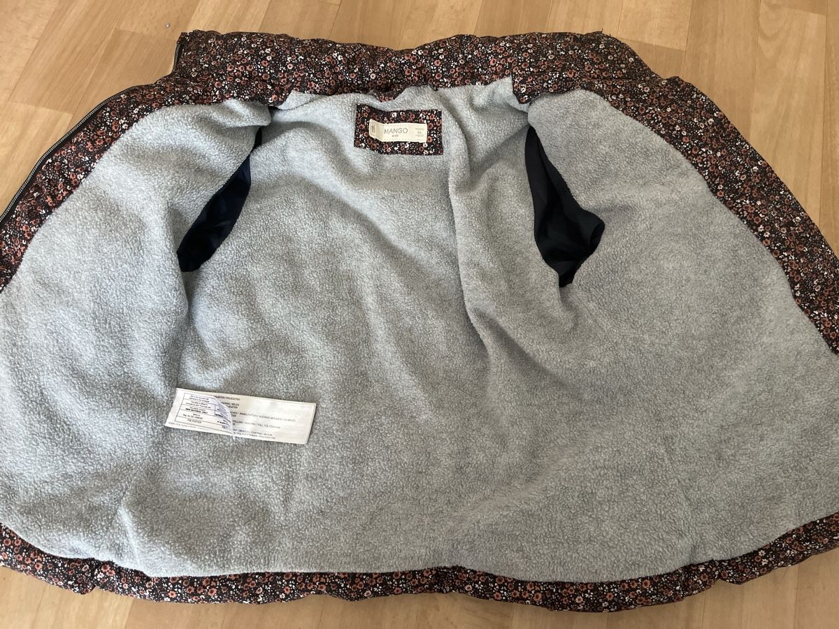 Mango Jacken & Mäntel: Winterjacke von Mango Gr. 116 – Gebraucht aus Zürich von Deyaso 2