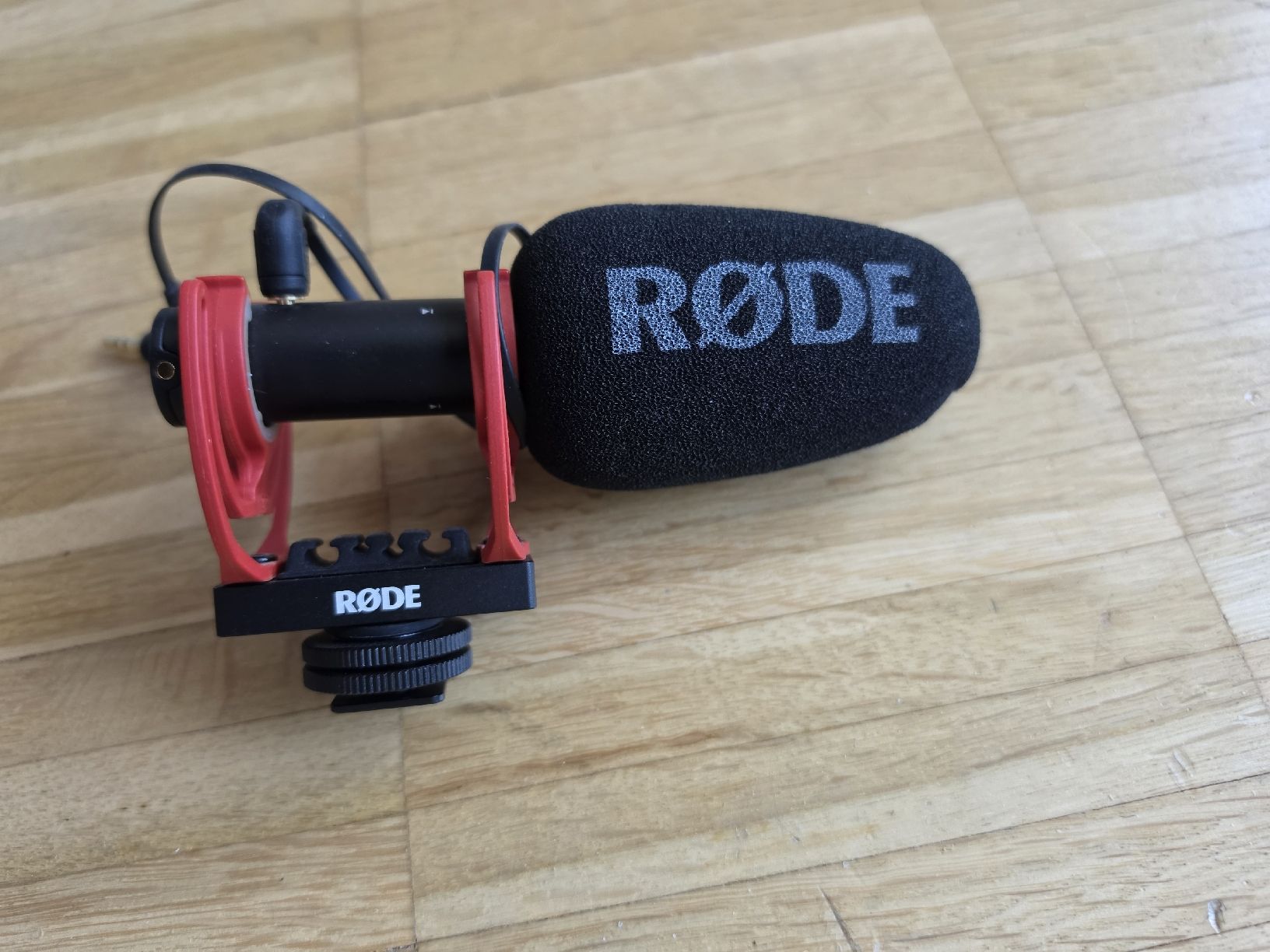Røde Mikrofone: Rode VideoMic GO II Mikrofon mit Halterung  – Gebraucht aus Aesch BL von immon 1