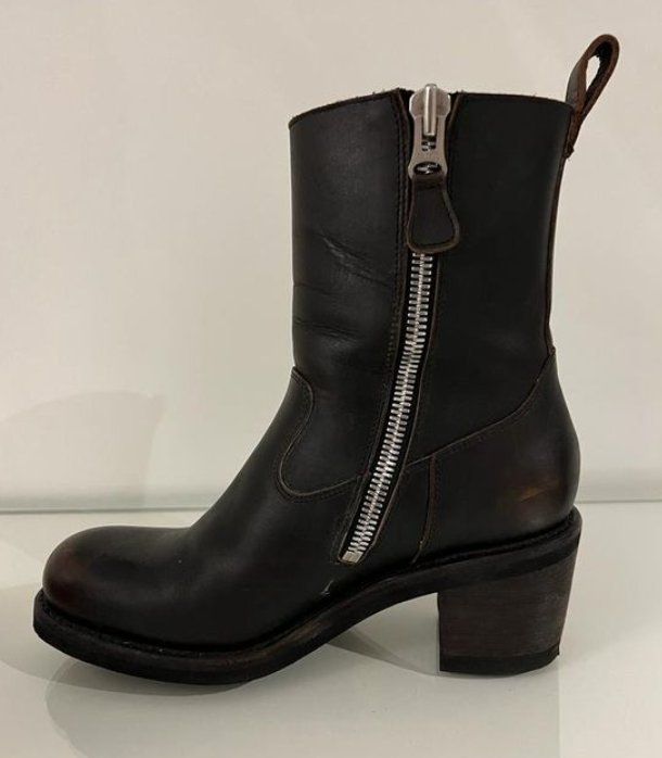 Rokker Scarpe da donna: Rokker Freeway Lady Antique Black – Usato da Oberhasli venduto da initiation 3
