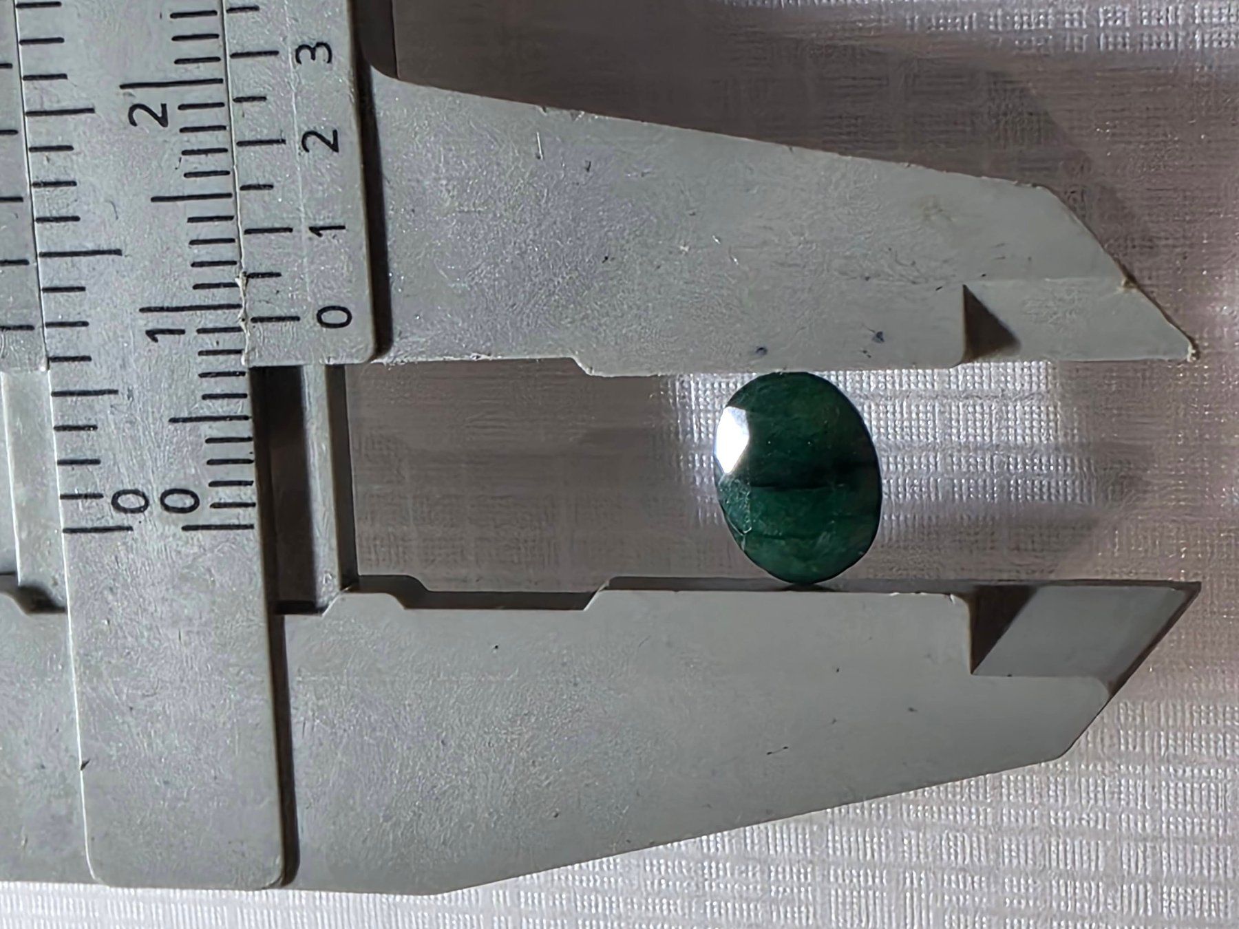 Pietre preziose: 2,2ct Émeraude naturelle – Usato da Carouge GE venduto da Crystal_Energy 2