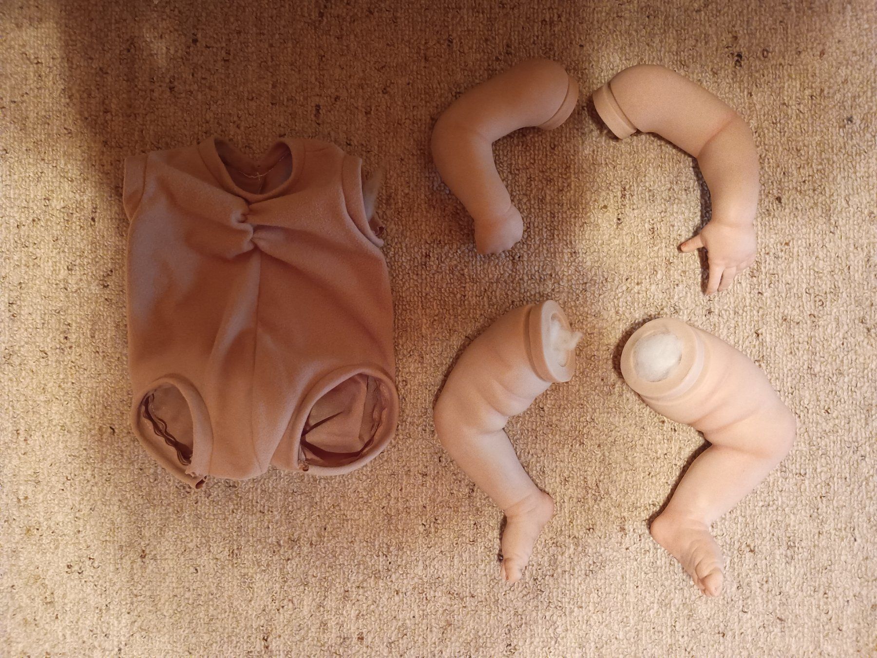 Reborn Puppen: Reborn Kit - RESTPOSTEN – Neu (gemäss Beschreibung) aus Buchs AG von ReaNaTsch