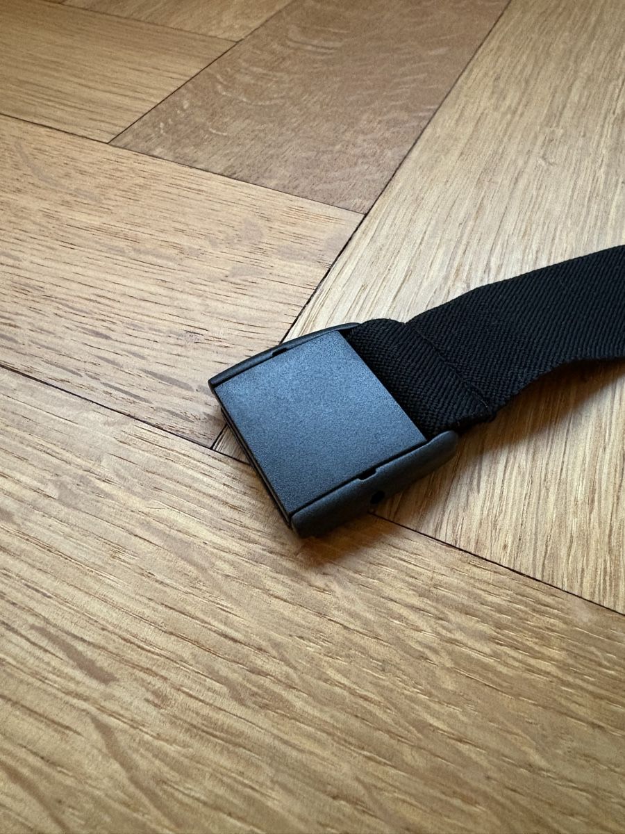 Cinture: Schwarzer, elastischer Gürtel mit Klickverschluss, neuwertig – Usato da Riehen venduto da aschob 2
