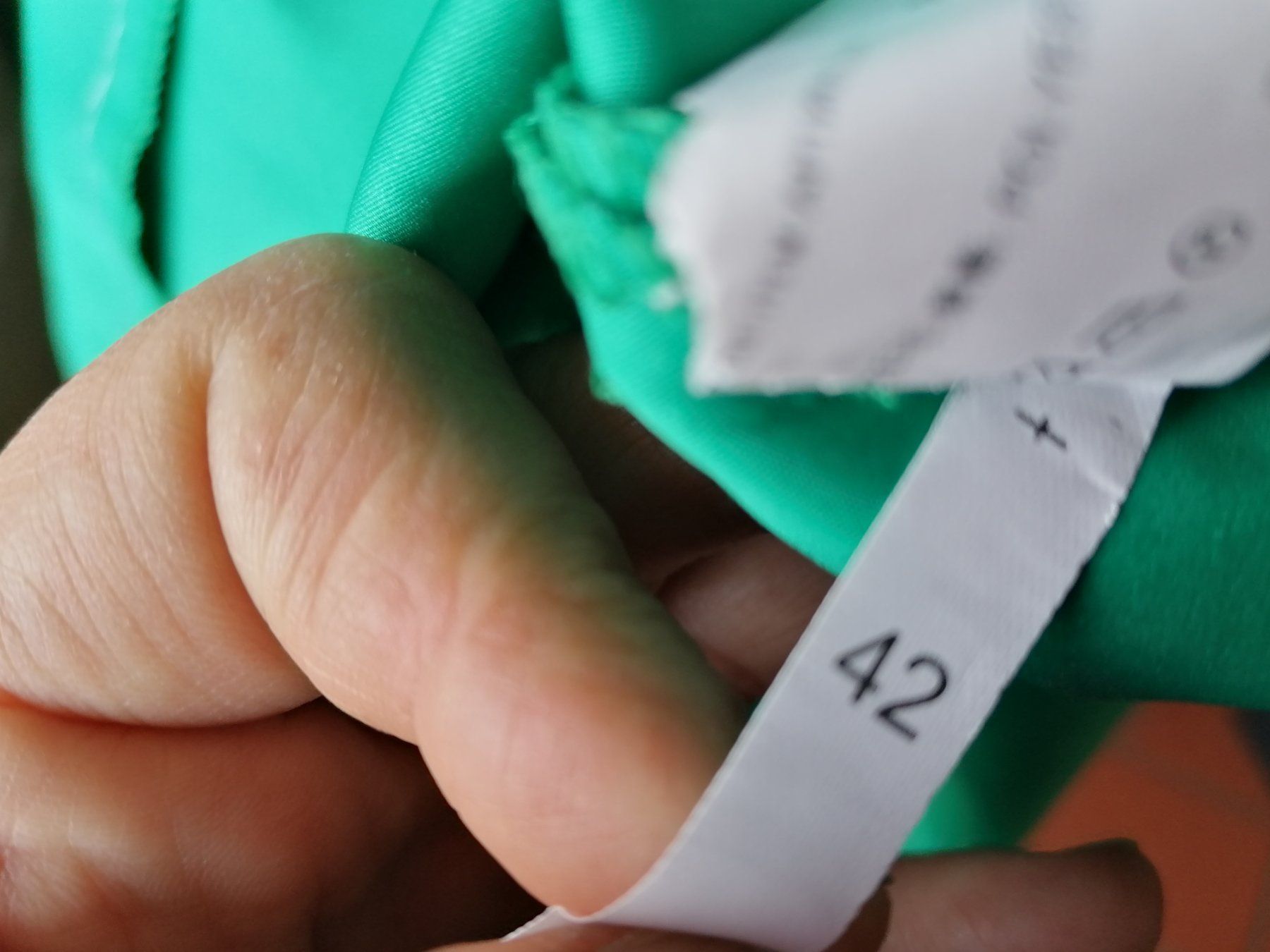 Kleider: Cocktail Kleid grün 42 – Gebraucht aus Bedigliora von Dolcezza0 3
