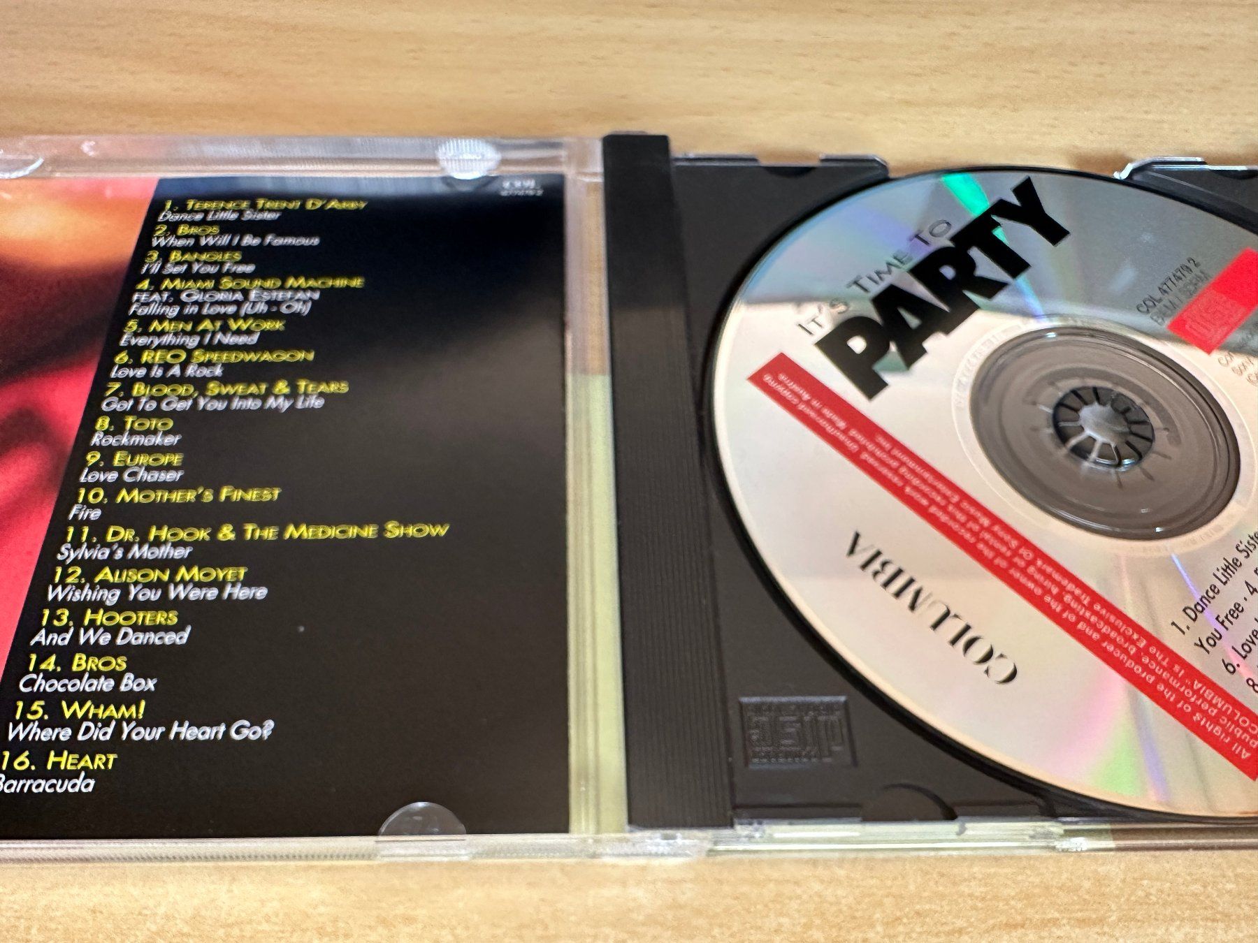 CDs: F6 Various – It's Time To Party – Gebraucht aus Rikon im Tösstal von Alpenmutz 2