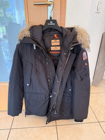 Parajumpers