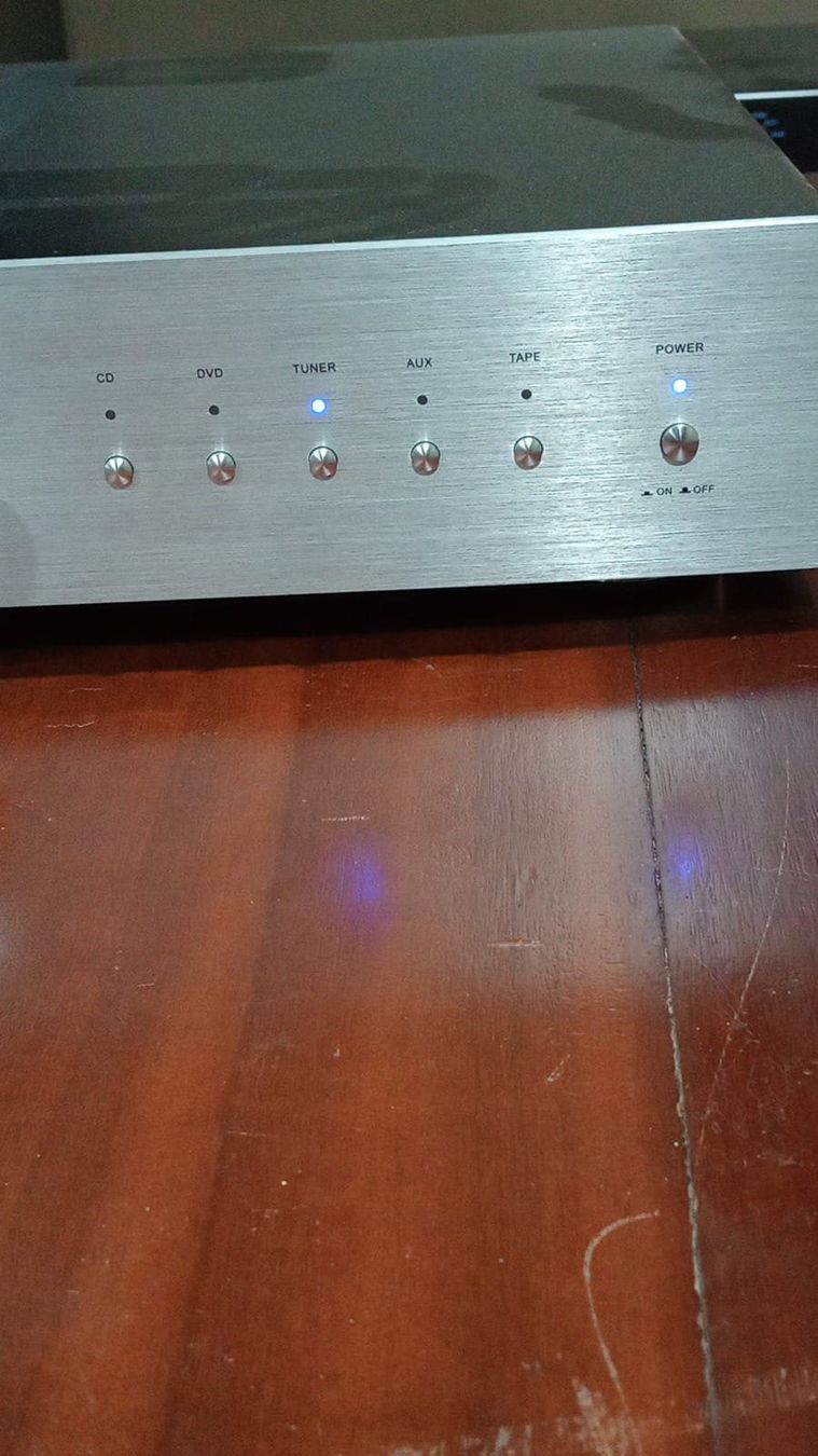 Amplificatori: Made in England Onix A55 MKI Integrated Amplifier – Nuovo (secondo la descrizione) da St-Cergue venduto da per_6cx5 1