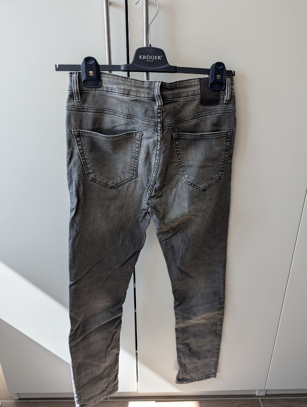 Jeans: Graue Männer Jeans Only&sons, Grösse W31 L32 – Gebraucht aus Bremgarten AG von Annikaouh 1