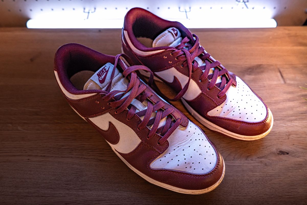 Nike Scarpe da uomo: Nike Dunk Low Team Red 46 – Usato da Semsales venduto da luc_zb8q