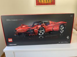 LEGO Technic Ferrari Daytona SP3 42143 neu & OVP