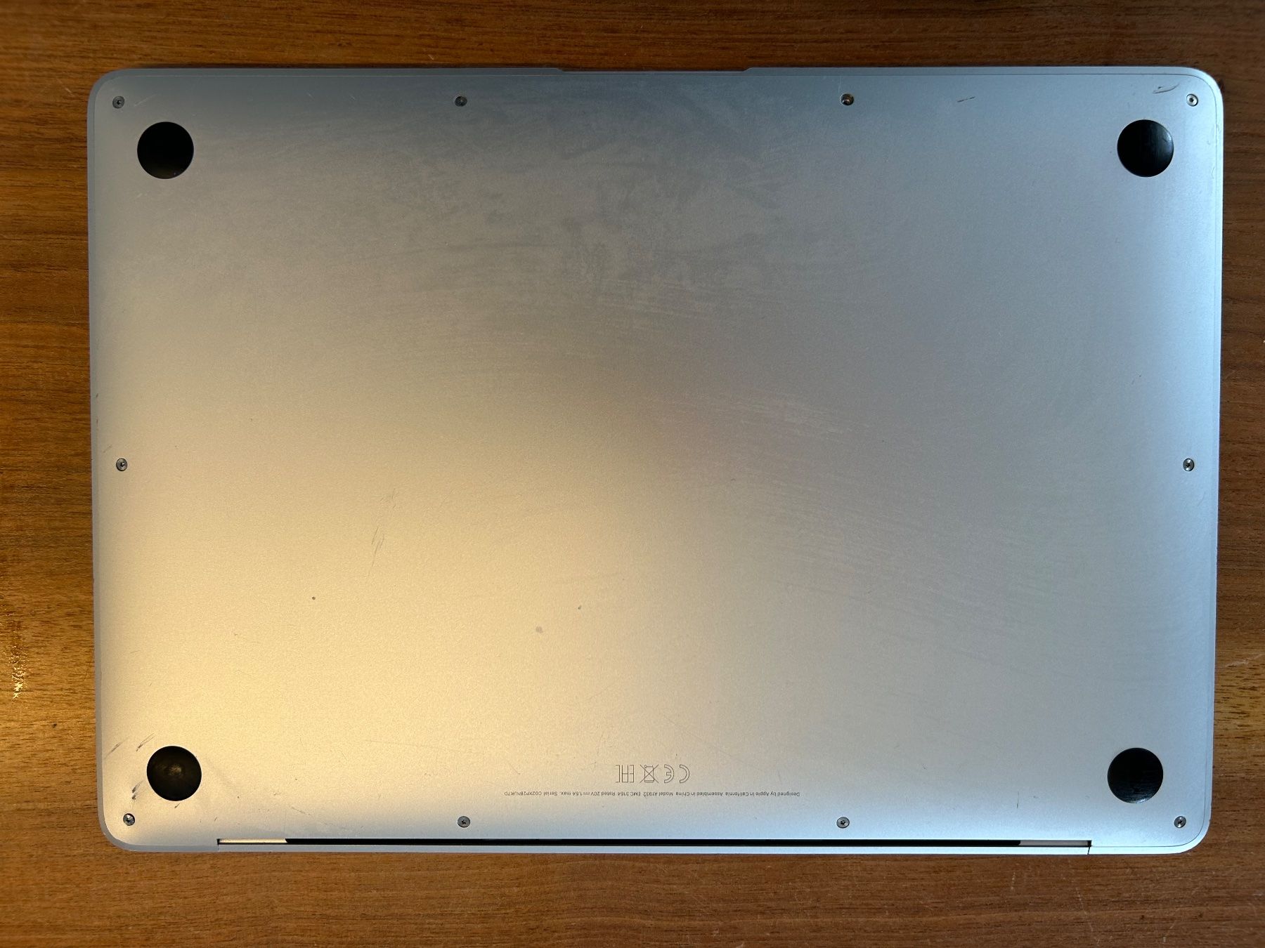 Apple Notebook: MacBook Air 2019 Model A1932 – Usato da Naters venduto da Ganymed0 2
