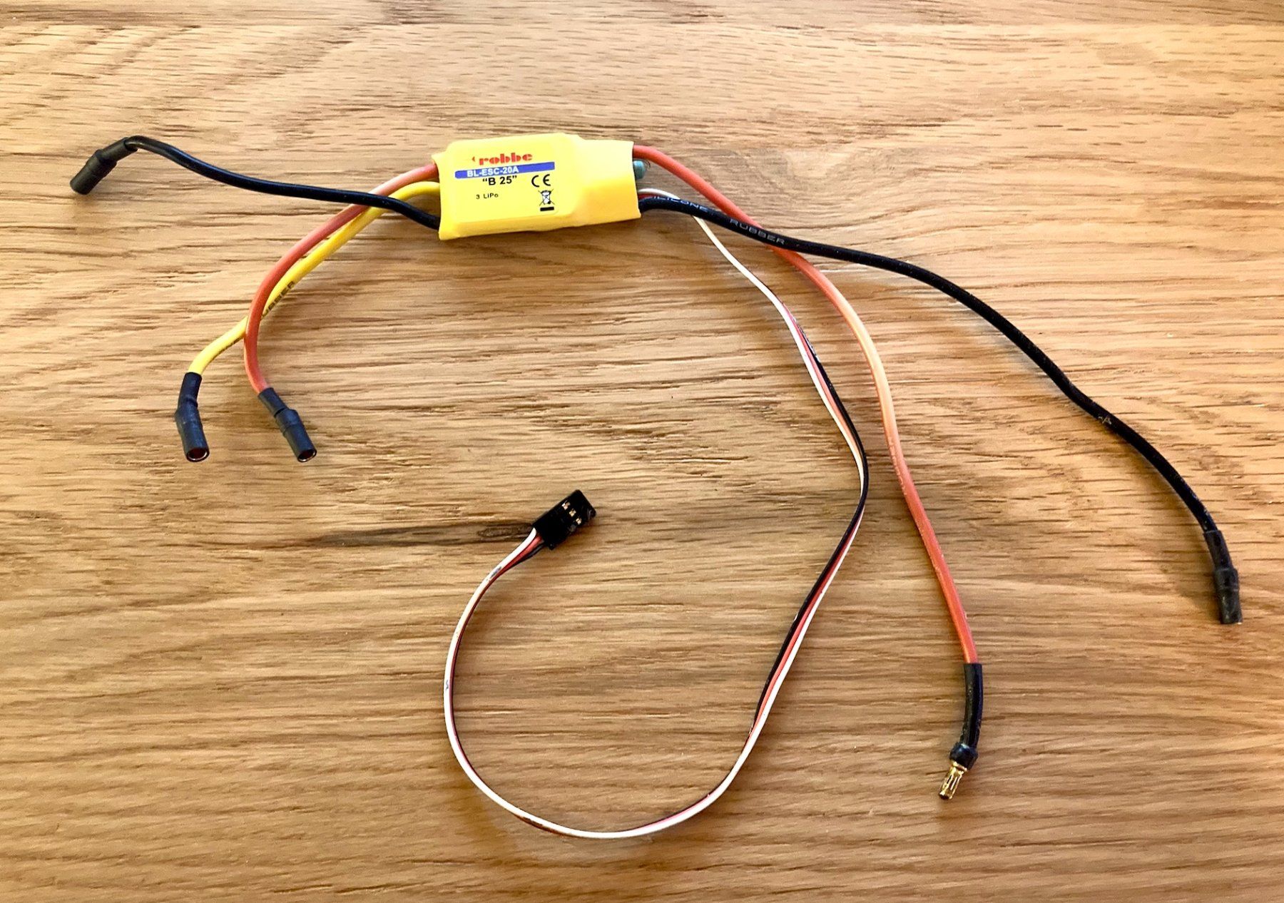 Motori: ESC moteur brushless Robbe BL-ESC-20A – Usato da Lausanne venduto da Techobby 1