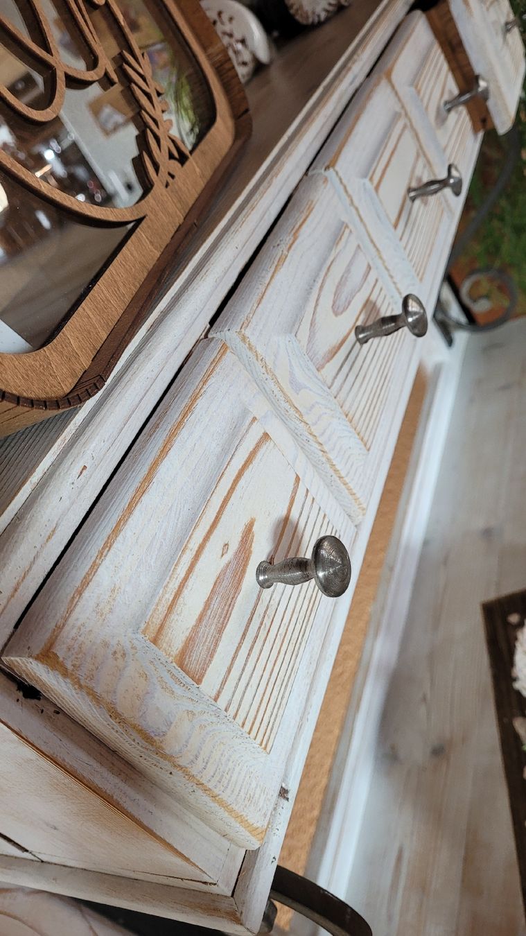 Credenze: wunderschönes, einzigartiges Shabby-Chic/Landhaus  Möbel – Usato da Grosshöchstetten venduto da Dirue 3