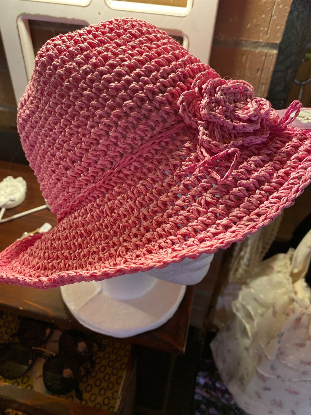 Copricapi, berretti & cappellini: DAMEN HUT PINK – Usato da Meienried venduto da ManuelaBoutique 2