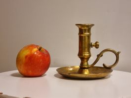 Alter Kammerleuchter Messing – Kerzenhalter mit Griff