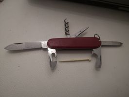 Victorinox Offiziersmesser, rot, gebraucht