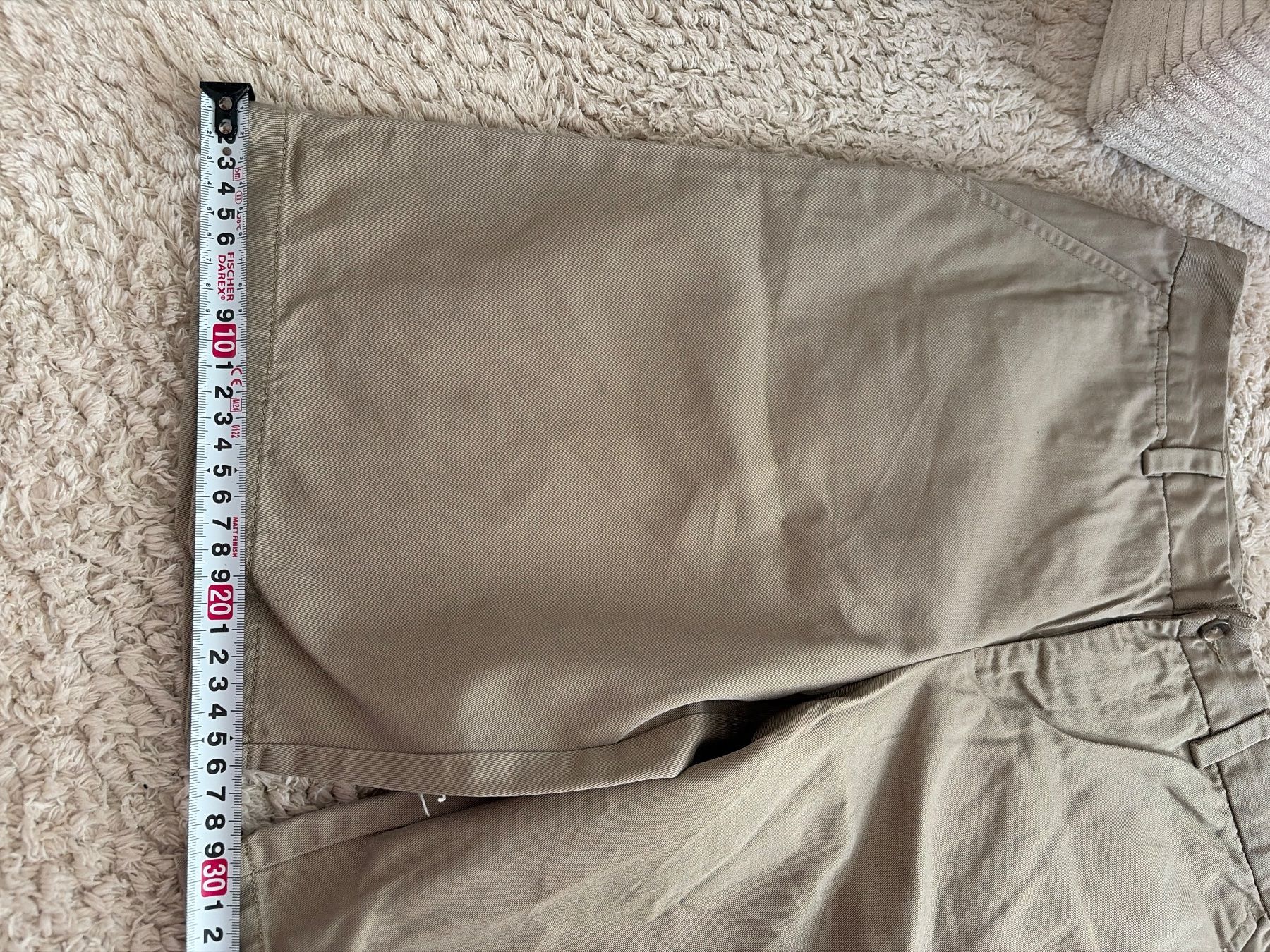 Ralph Lauren Pantaloni: Short Ralph Lauren Beige - Taille 20 – Nuovo (secondo la descrizione) da Hauterive NE venduto da Leo_o 7