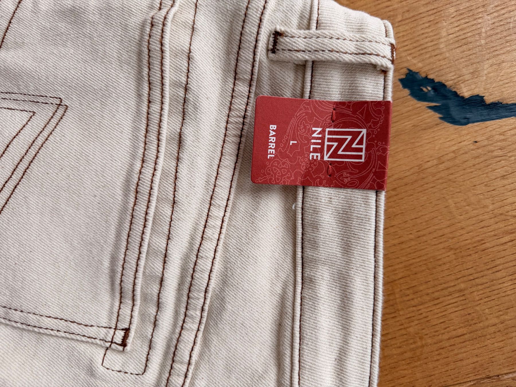 Nile Jeans: Neue Nile Hose Jeans beige L – Nuovo e nell'imballaggio originale da Spiez venduto da Nieverge0 3