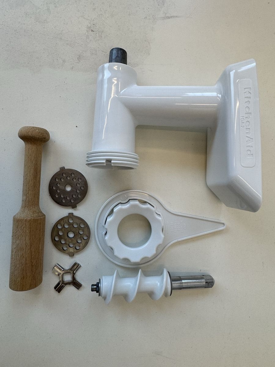 Kitchenaid Elettrodomestici da cucina: KitchenAid Fleischwolf Aufsatz FGA NEU & Originalverpackt – Nuovo e nell'imballaggio originale da Zürich venduto da Nobs1 3