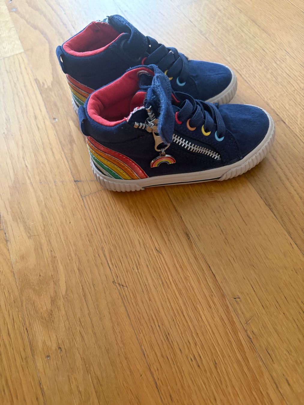 Next Scarpe per ragazzi: Schuhe Gr. 23.5 – Usato da Baden venduto da nnedi