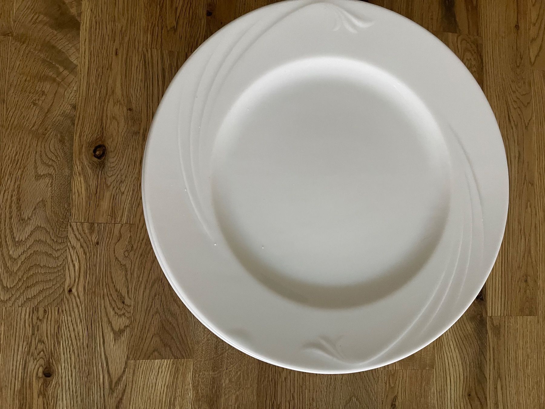 Teller: 6 elegante weisse Speiseteller 31cm – Gebraucht aus Gattikon von Guegis66 1