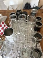 Viele Vorratsbehälter Glas/Plastik/Metall