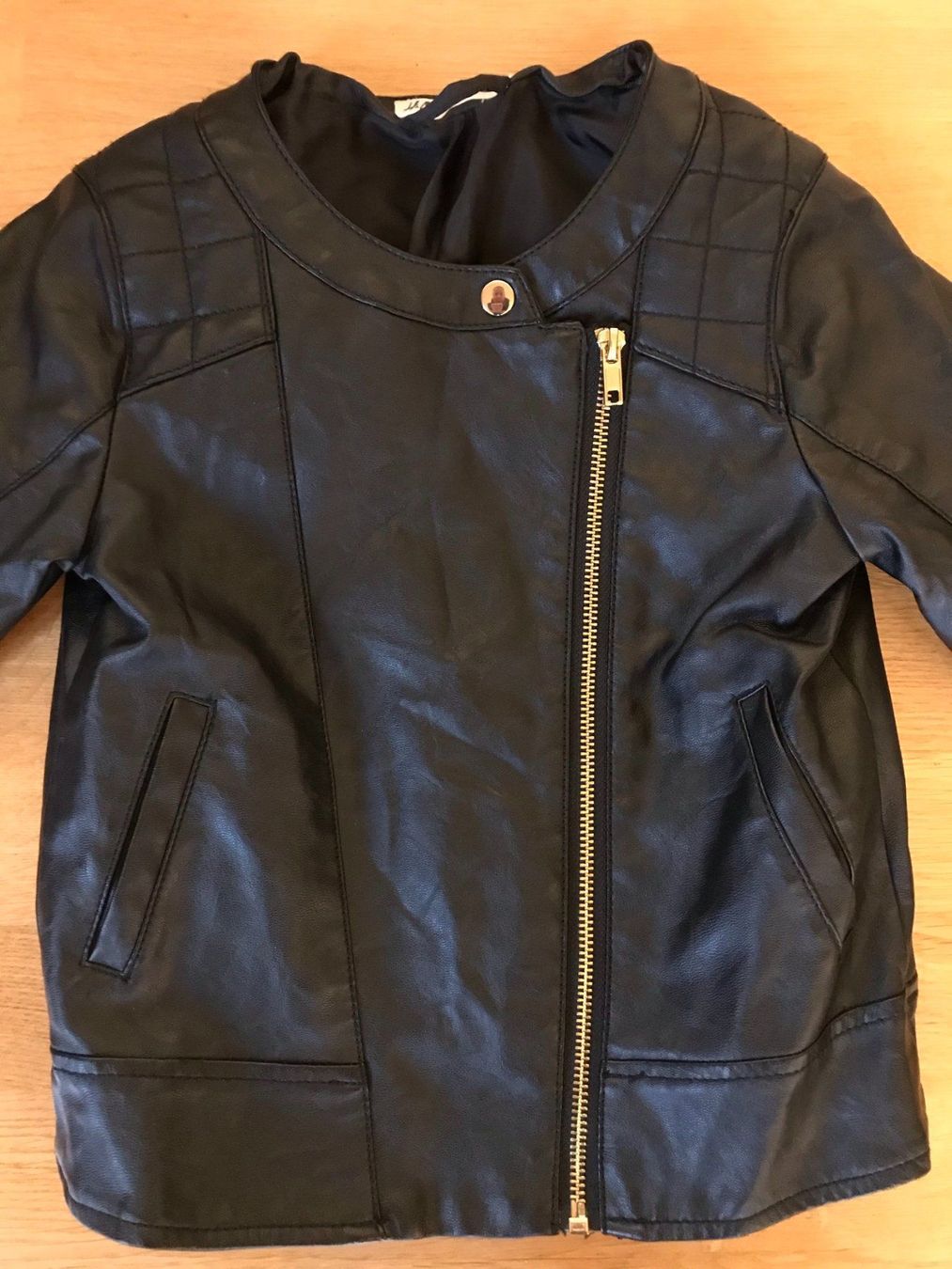 Jacken & Mäntel: Zara Kunstlederjacke – Neu (gemäss Beschreibung) aus Spiez von HomeShoppingSpiez 1