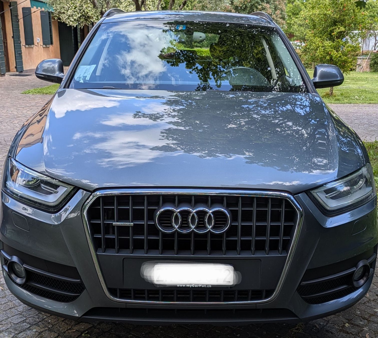 Audi Automobili: Audi Q3 TFSI 2013 Grey - v good condition – Usato da Zürich venduto da cedrium