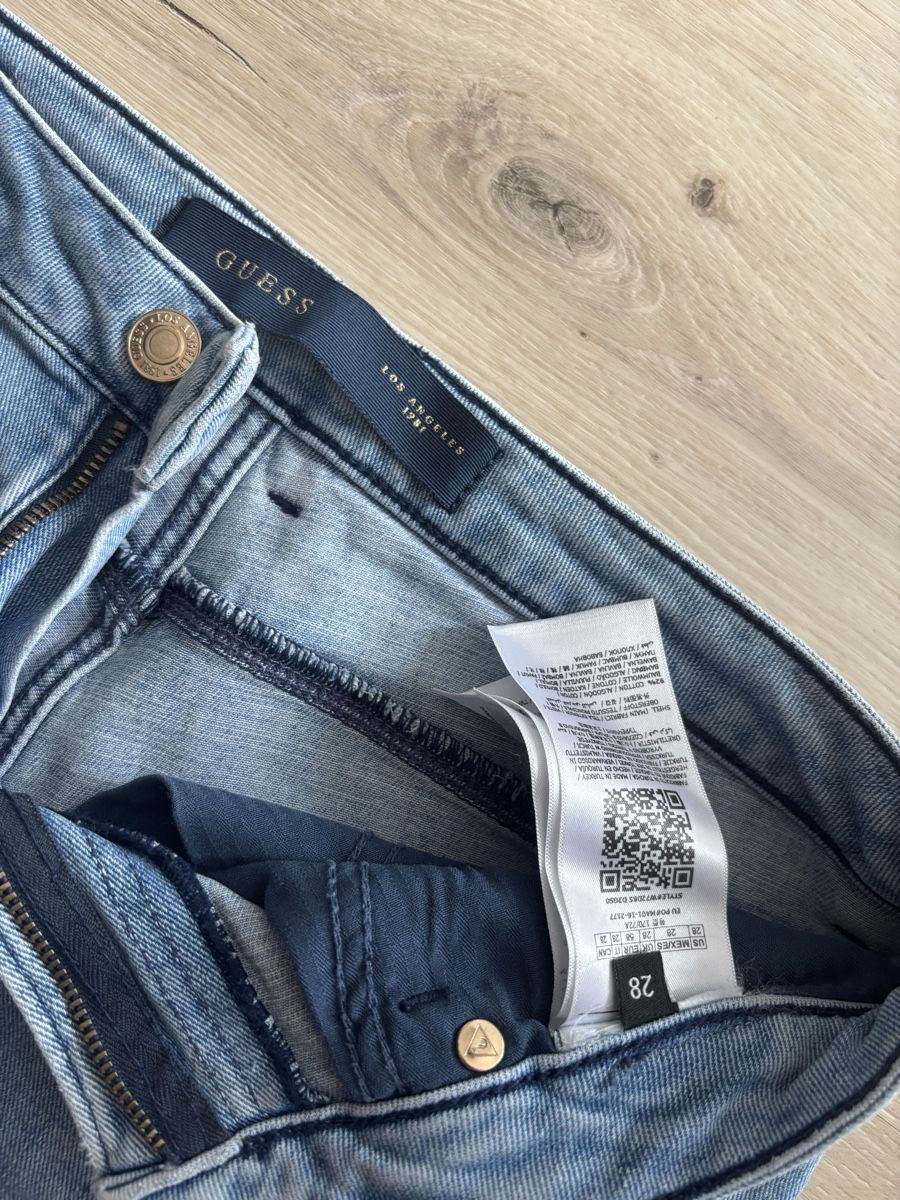 Pantaloni: Guess Shorts original – Usato da Walterswil SO venduto da simone111 3