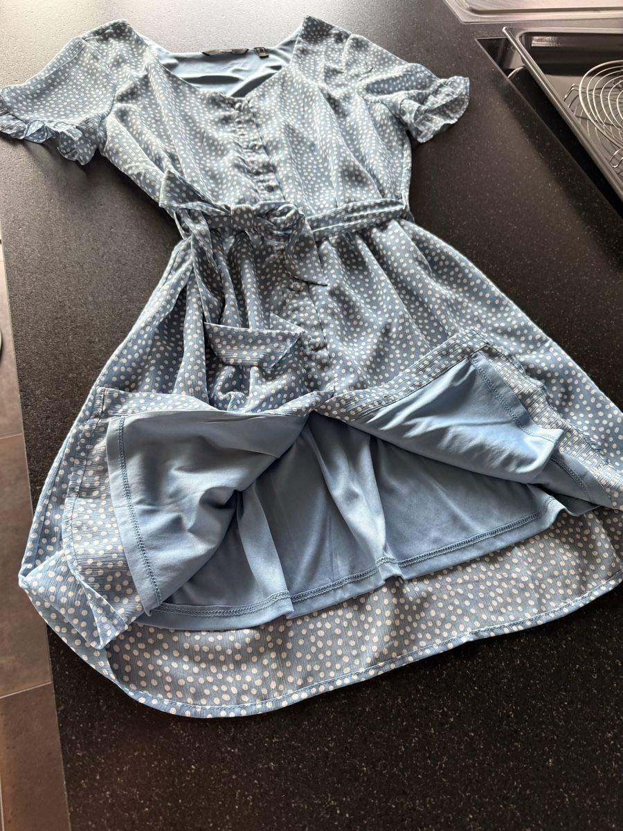 Vero Moda Vestiti: Robe bleu à pois blancs taille M  – Nuovo (secondo la descrizione) da Porrentruy venduto da Magali2900 3