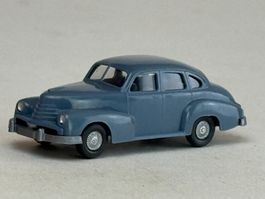 VE1- Wiking Opel Kapitän 51 h-blaugrau