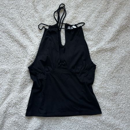 Weekday Top schwarz Gr. M