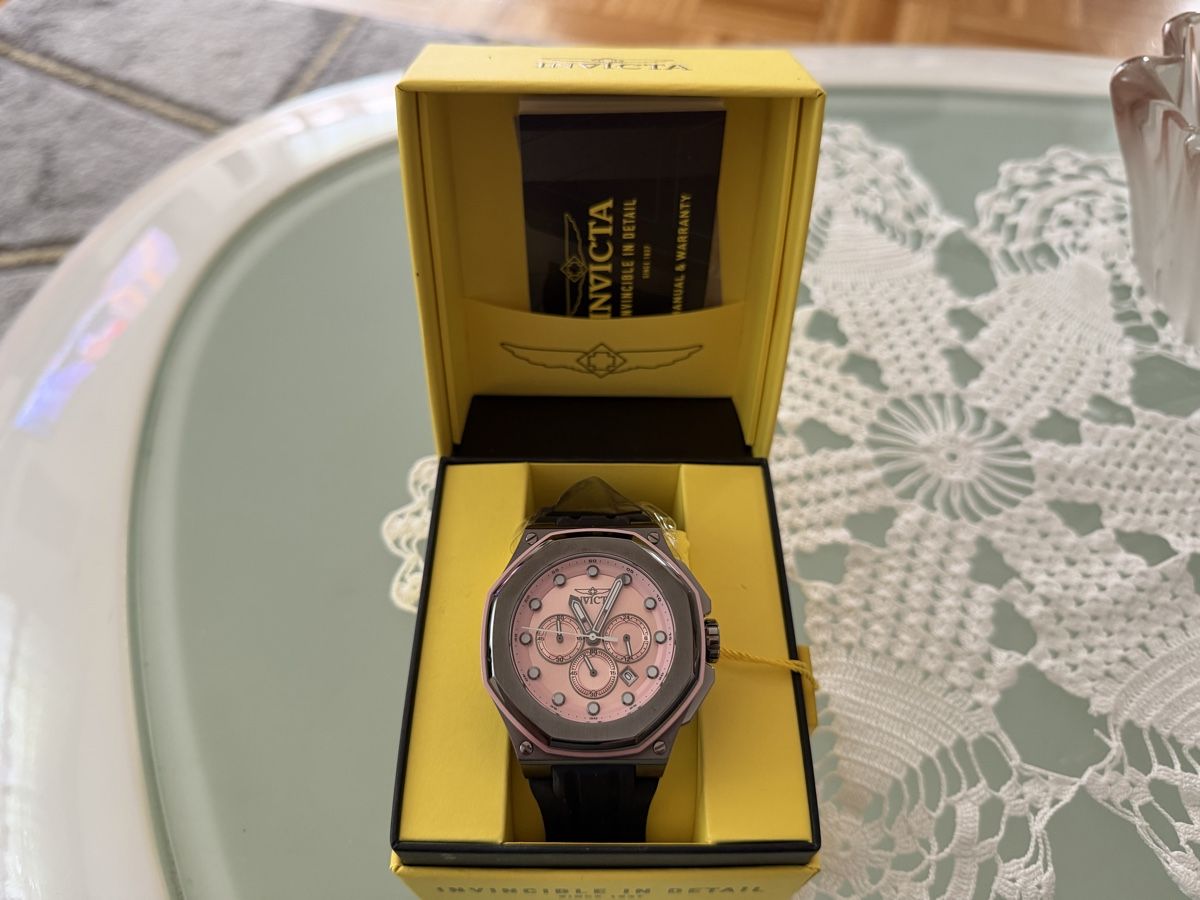 Invicta Montres: Invicta NEU – Neuf avec emballage d'origine à Rümlang par Azzard86