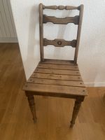Chaise en bois