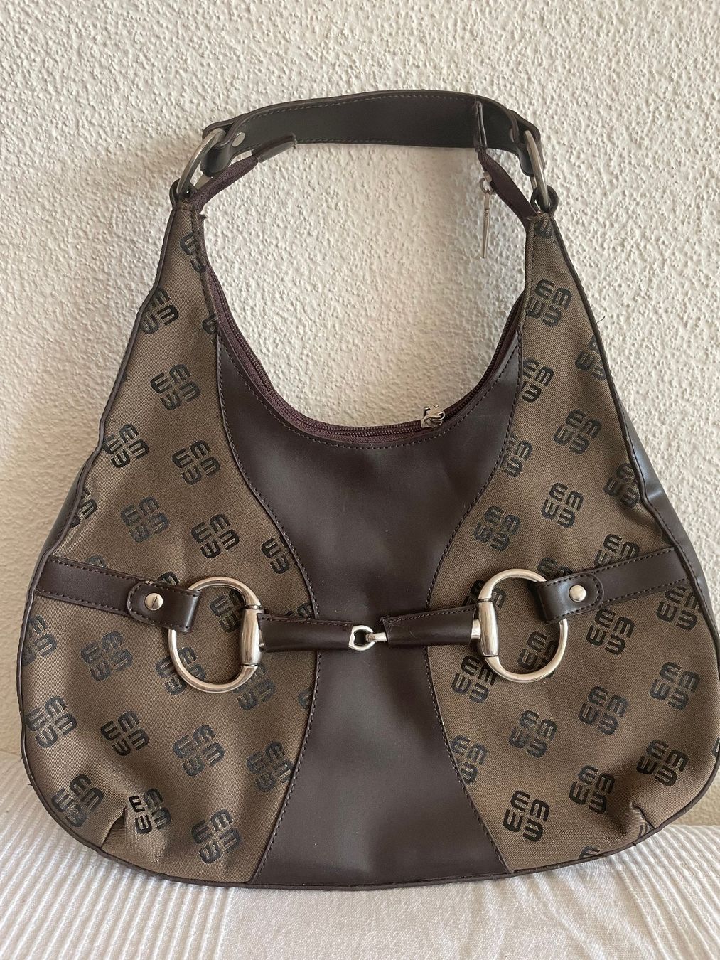 Borse da donna: Vintage Schultertasche – Usato da Münchenbuchsee venduto da hamama18