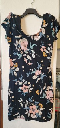 Kleid von Clockhouse, Grösse L, Blumenmuster