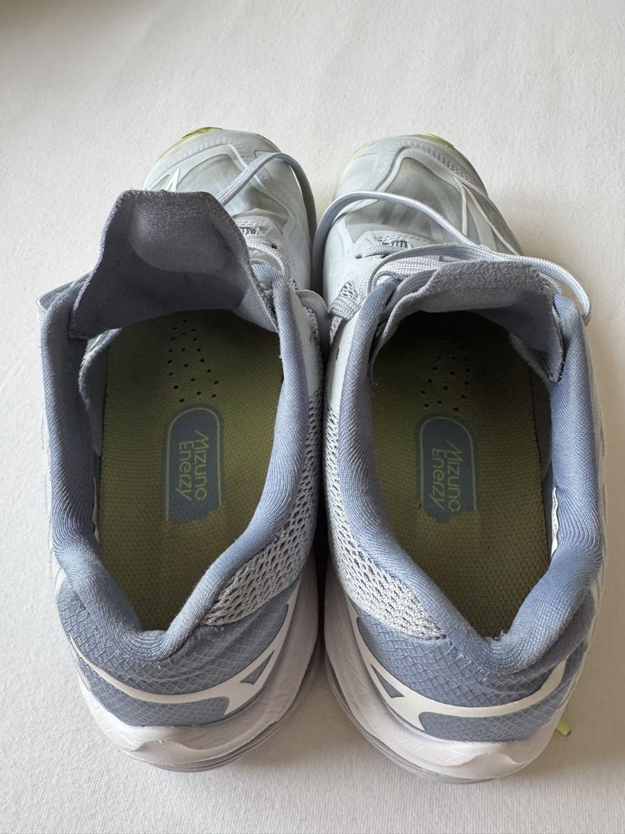 Mizuno Chaussures femmes: Mizuno Wave Lightning Z7 – D'occasion à Thun par Deborare 4