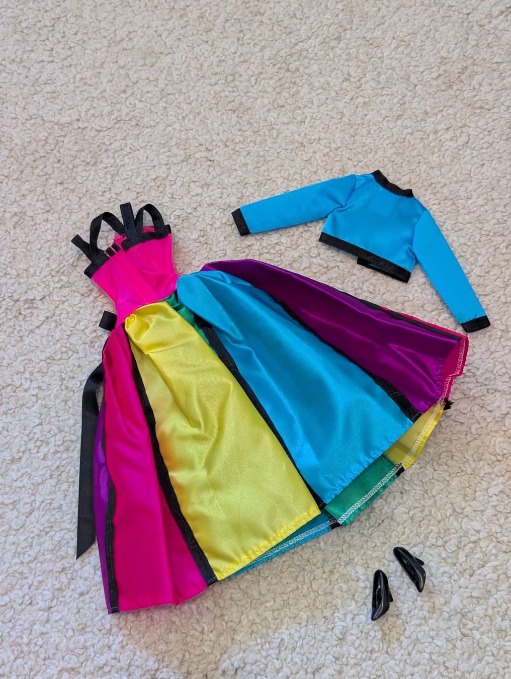 Puppen: Barbie vintage Kleidung 90er – Gebraucht aus Zürich von Elena_N 1