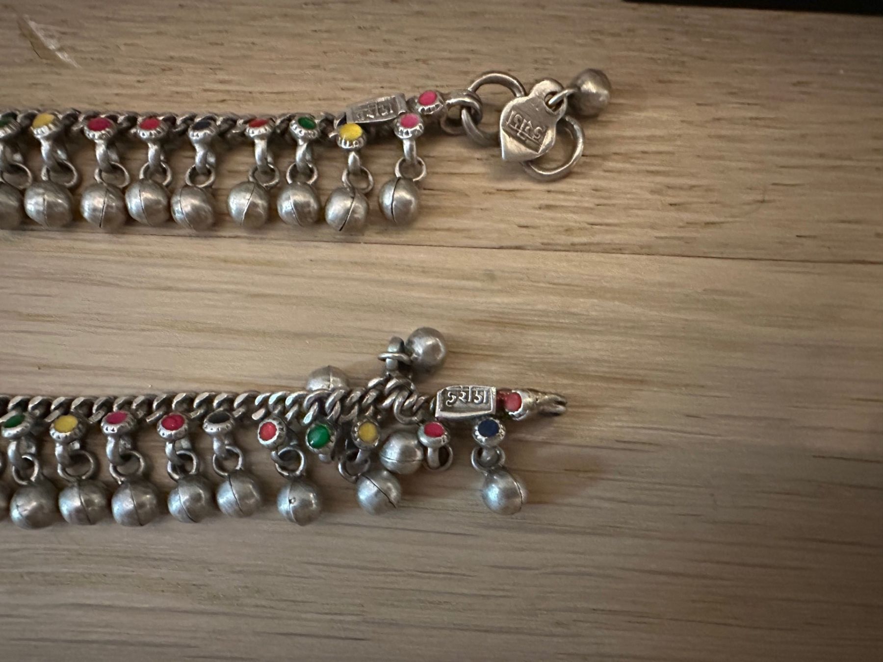 Bracciali & Braccialetti: 2 bracelets with tiny bells – Usato da Dallenwil venduto da ZD2019 2