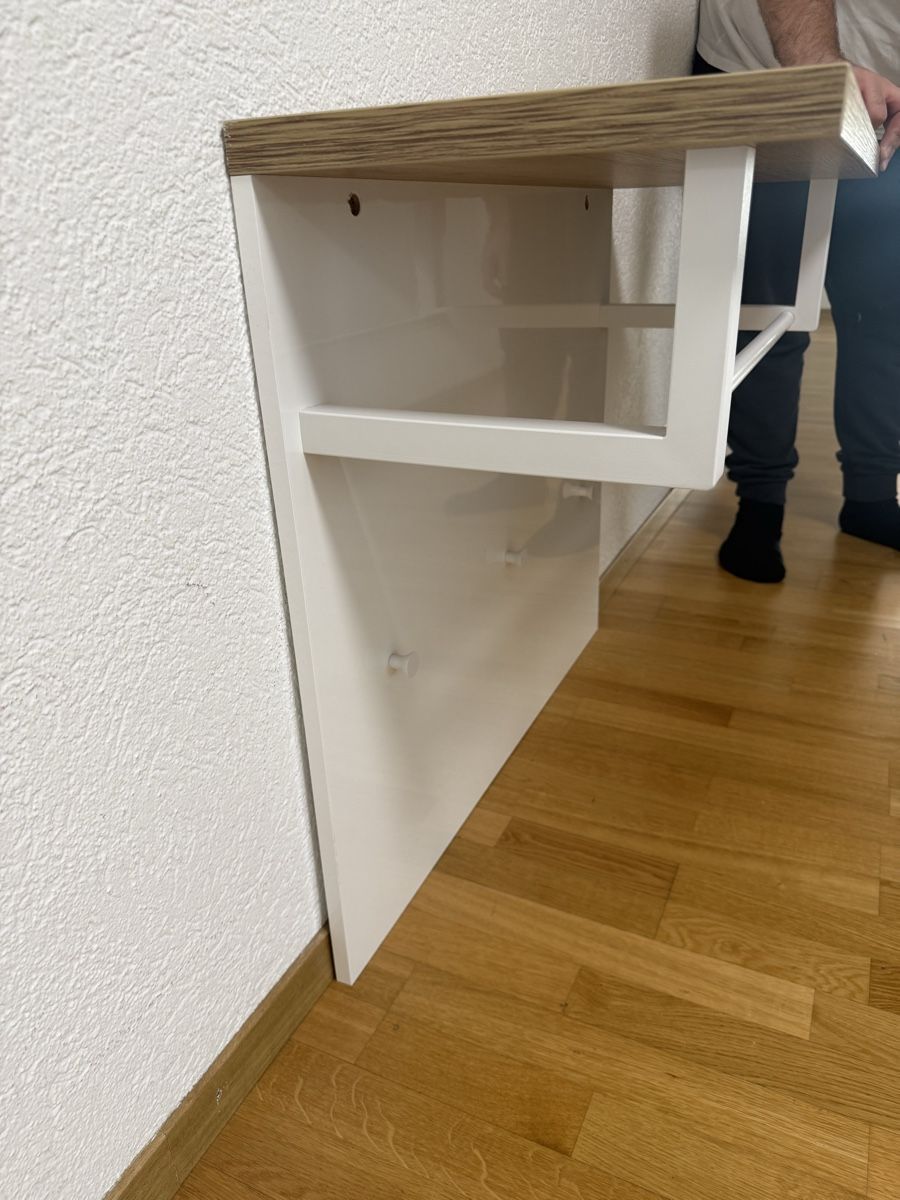 Porte manteau: Garderobe  – D'occasion à Thalwil par BerRef 1
