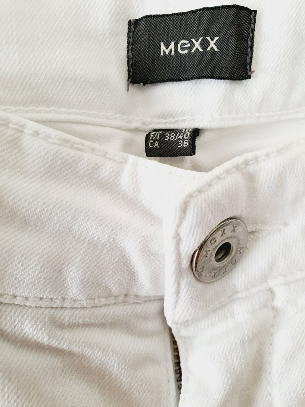 Mexx Jeans: Jeans Mexx weiss Grösse 36 – Usato da Marbach SG venduto da DH04 2
