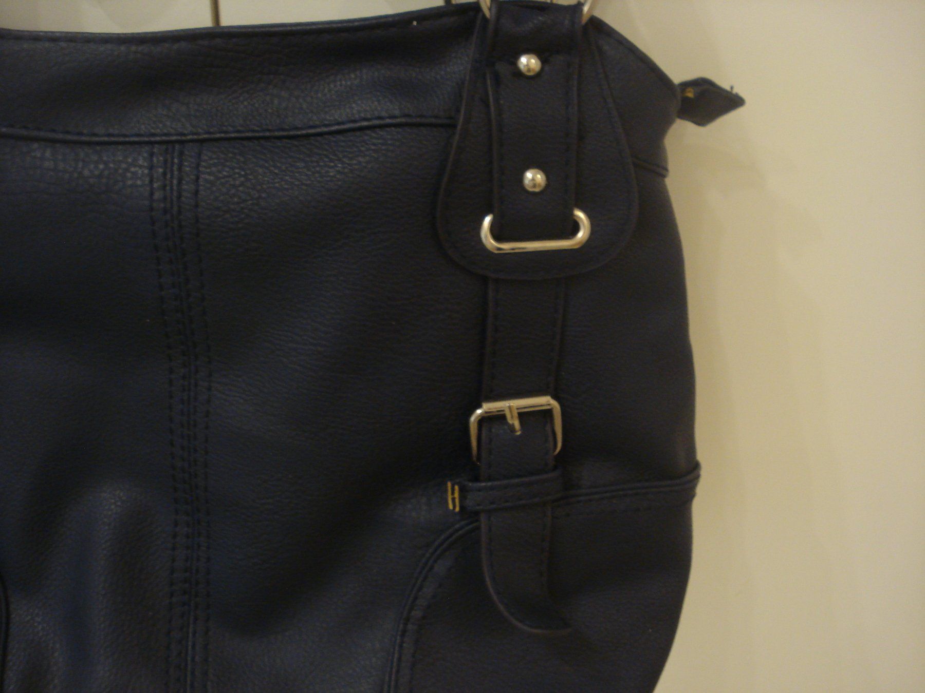 Taschen für Damen: neue Kunstledertasche dunkelblau – Neu (gemäss Beschreibung) aus Au SG von beanpasa 1