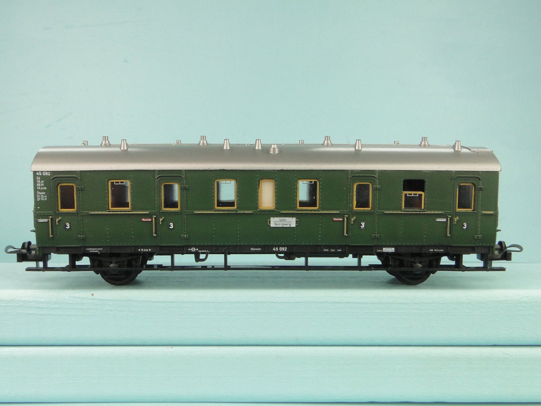 Trix Modellini di ferrovie: Spur H0 TRIX: 3759 Abteilwagen 3.Kl. – Usato da Bülach venduto da cann11 1