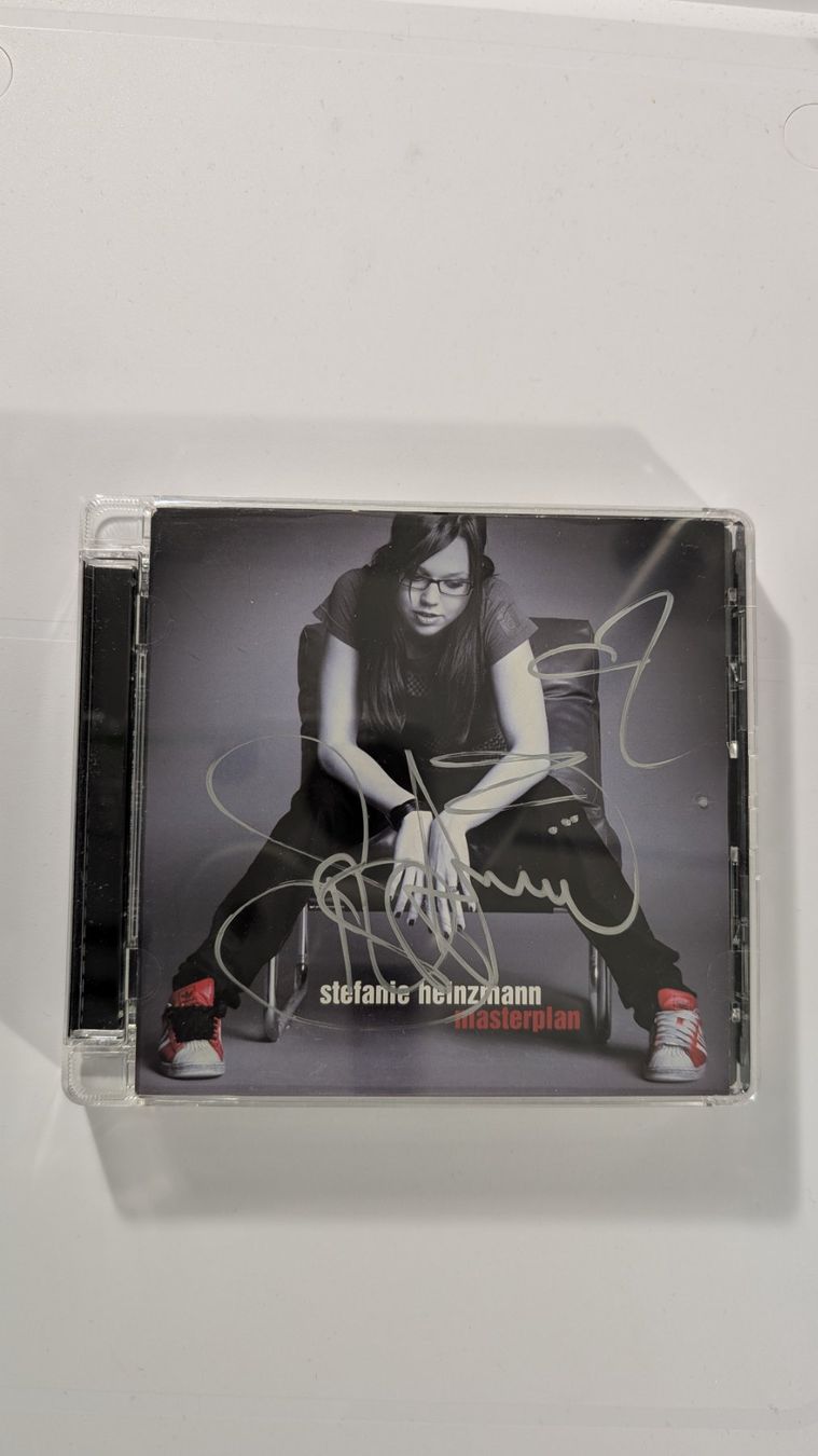 CDs: Stefanie Heinzmann - Masterplan (Handsigniert) – Neuf (Voir description) à Baar par Arthur_Fooksayk