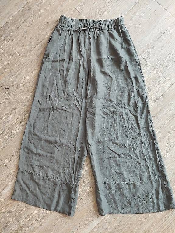 Massimo Dutti Pantaloni: Massimo Dutti Hose 38 M Khaki – Usato da Zürich venduto da Julia0123