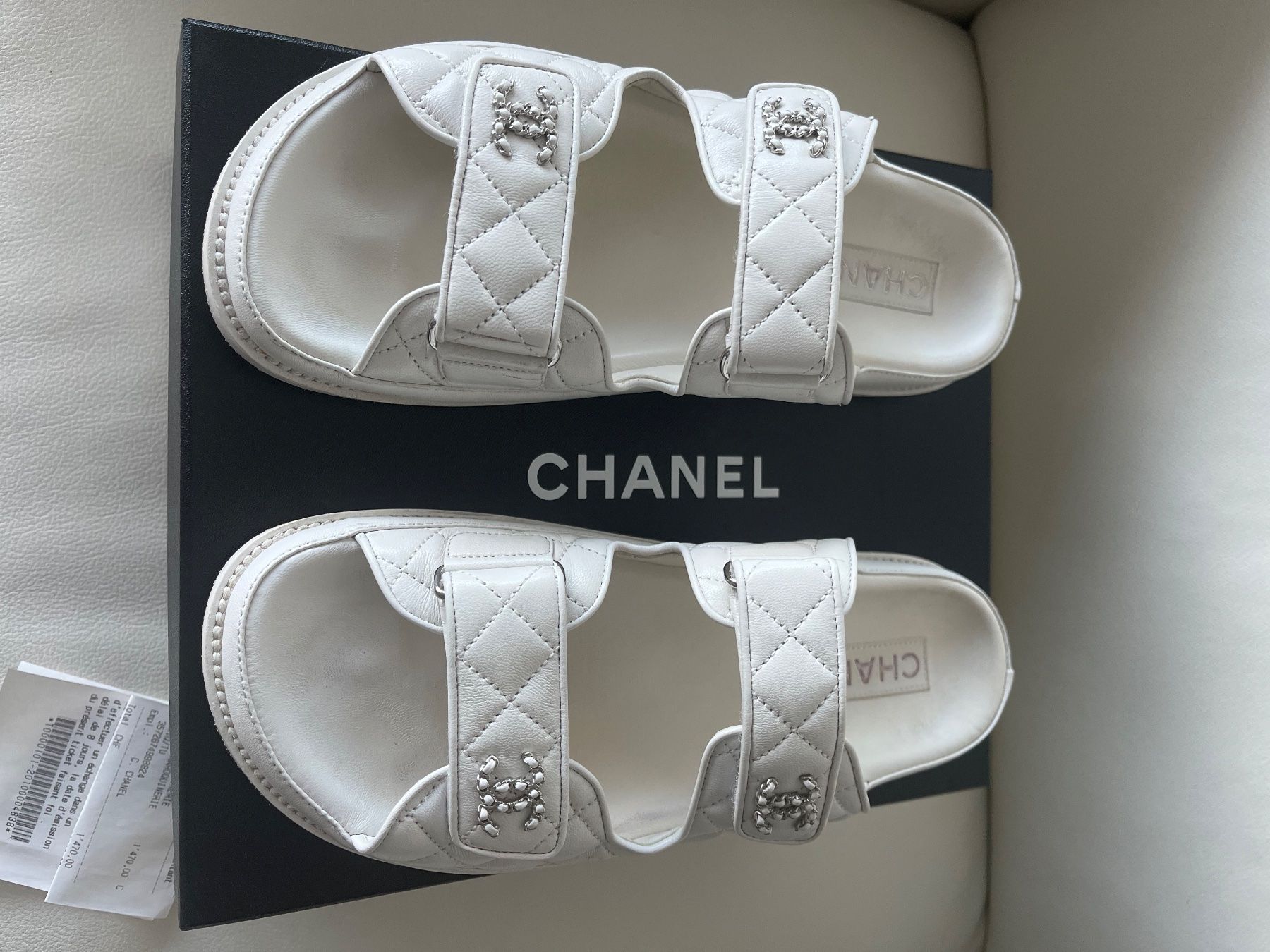 Chanel Scarpe da donna: Sandales Dad Chanel white 40 – Usato da Neuchâtel venduto da Code001