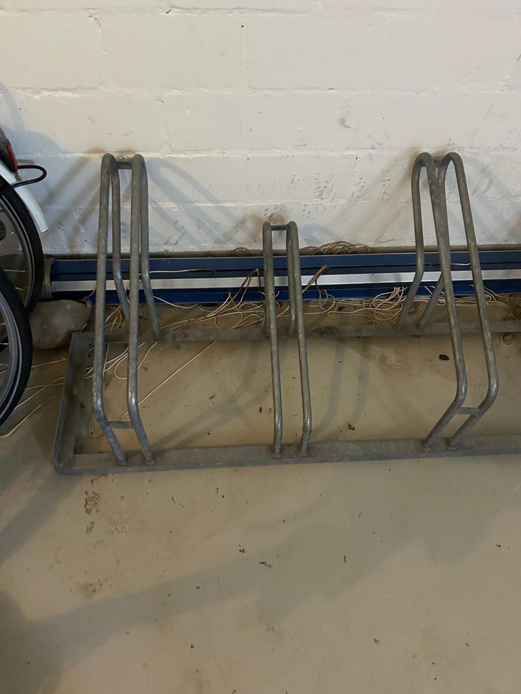 Cavalletti per biciclette: velo ständer – Usato da Basel venduto da faz_hdd8 2